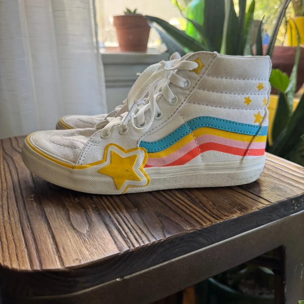 Vans‎ Sk8-Hi Kids 3.0 White Rainbow Star High Top Sneakers VN0A3276W9Y